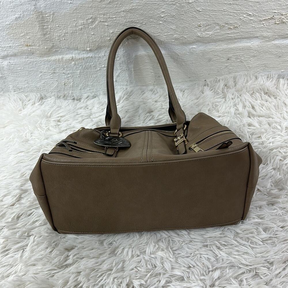 NWT Vegan Leather Convertible Bag - Picture 5 of 11